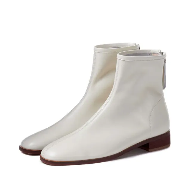USS Shoes Yatra Women's Leather Black Boots